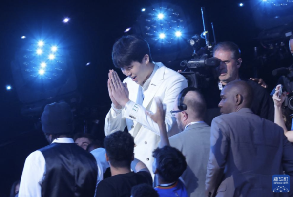 国鸣投资 从减肥小胖到“全村”的希望！杨瀚森：努力扎根，将梦想延续